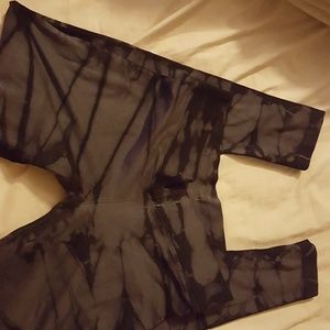 GOT TO GO!! Black and gray NUX leggings